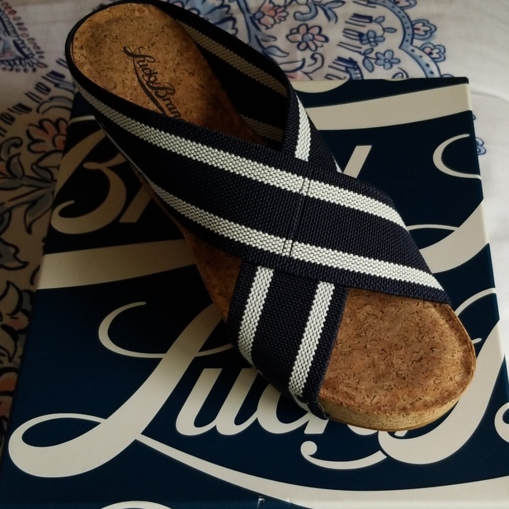 Lucky Brand wedges